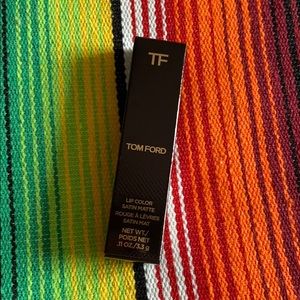 Tom Ford satin lipstick- LA Woman
